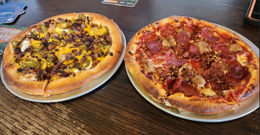Review: The Sweet Meats and Texas Twinkie Pizzas from The Growler Exchange in San Antonio